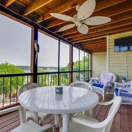 Osage Beach Condo With Private Deck And Lake Views!